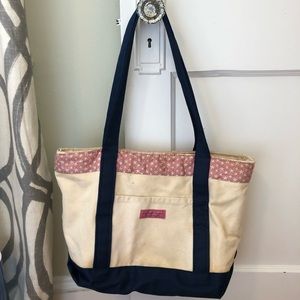 Vineyard vines tote